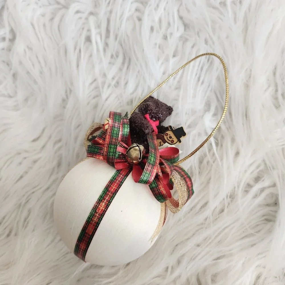Vintage Christmas Tree Ornament Bear Bell‎ Ribbon